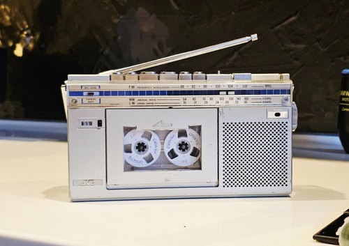 Super rare jvc s1l radio - rare,