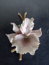 Vintage Capodimonte Lily, very