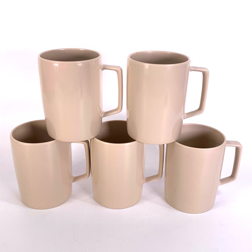 Vintage melaware beige mugs - vintage,