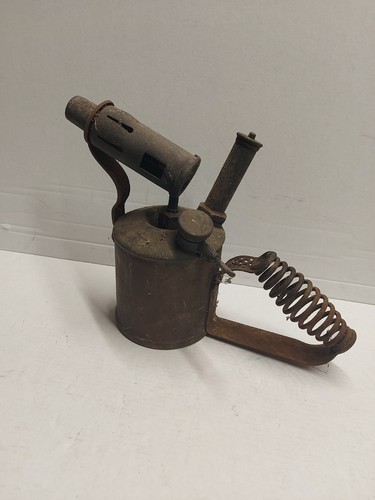 Vintage radius 52 brass - no.,