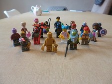 Lego 18  Minifigures bundle