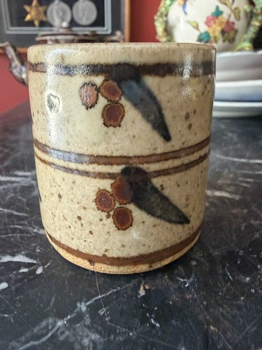 Bernard leach brush pot - leach,