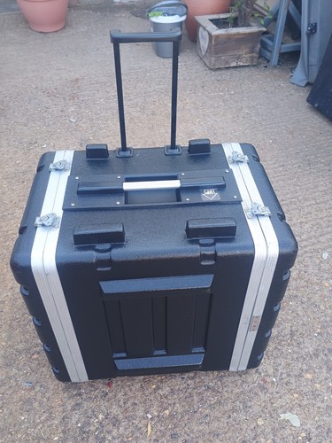 Abs wheeled portable - 19",