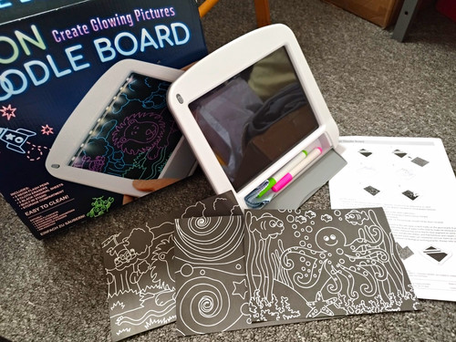 Neon doodle board - doodle, glow