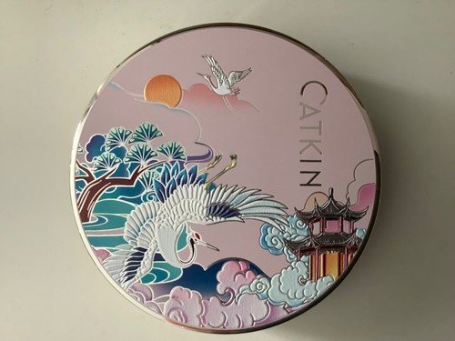 Powder compact catkin - powder,