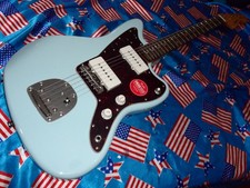 STUNNING SQUIER CLASSIC VIBE