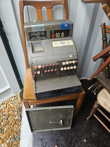Vintage national cash - cash, register