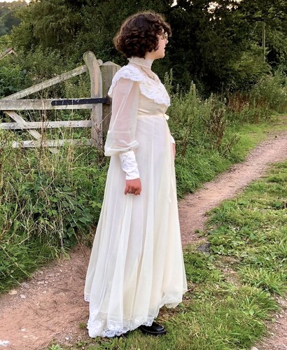 Ivory vintage regency jane - ivory,