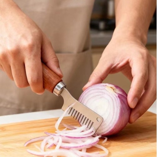 Stainless steel onion cutter - stainless,
