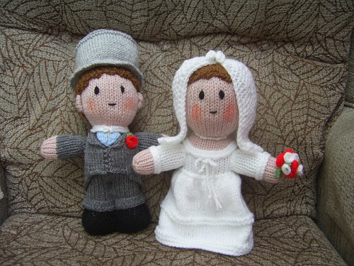 Bride groom hand knitted - hand,