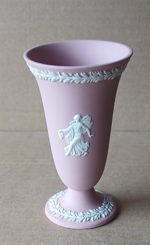 Wedgwood pink jasper dancing - pink,