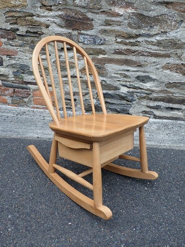 Ercol rocking chair model - rocking, 325