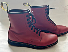 Dr Martens Newton Temperley