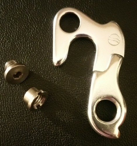 Rear derailleur hanger - derailleur,