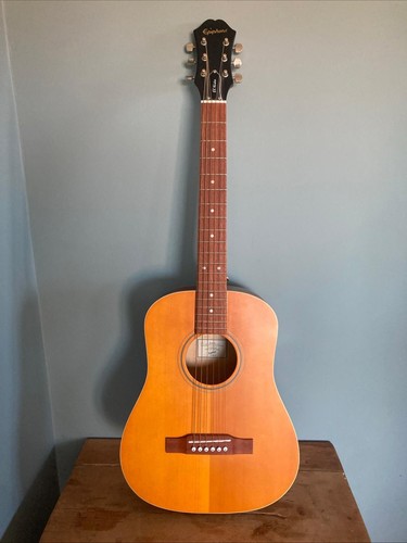 Epiphone niño acoustic - epiphone,