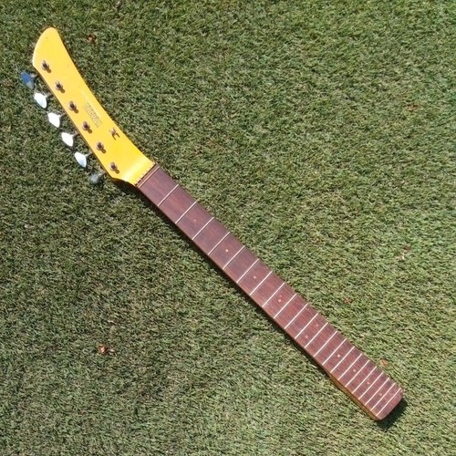 Yamaha nasubi flying - yamaha, sg-2c