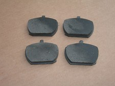 BEDFORD CF2 FRONT BRAKE PADS