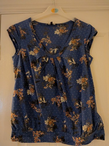 Size ladies top - ,