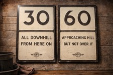 Set of 2 Vintage Style Speed