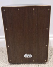 Atlas Cajon Drum with Snares 30x30x50cm.