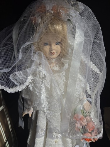 Regency fine arts porcelain - fine,