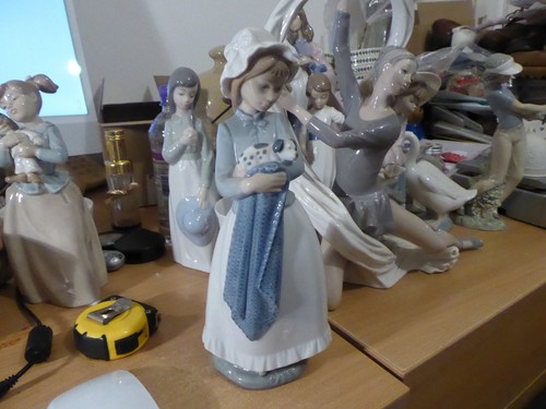 Lladro nao large girl with - large,