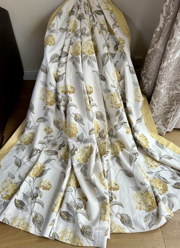 Stunning bespoke laura ashley - stunning,