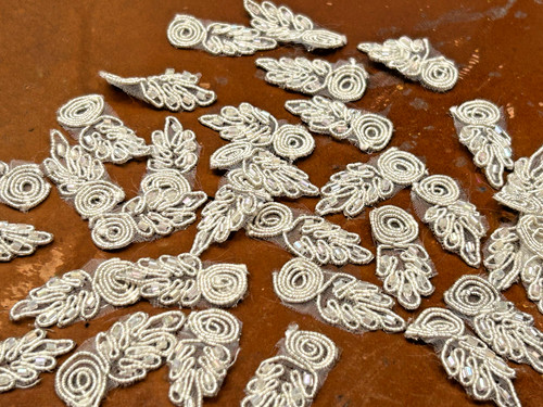 Appliques petite 8x1 - appliques, 5/8x1.25"