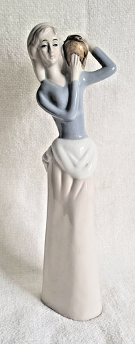Lladro neo style - neo, elegllant