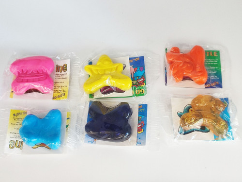 1996 toy craze crazy bones - toy,