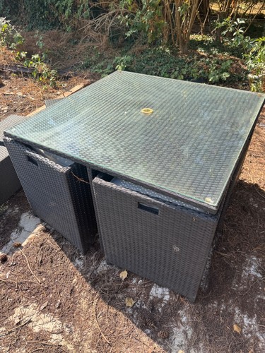 Grey cube rattan - effect, garden