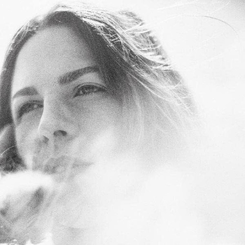 Melody echo chamber - melody's,