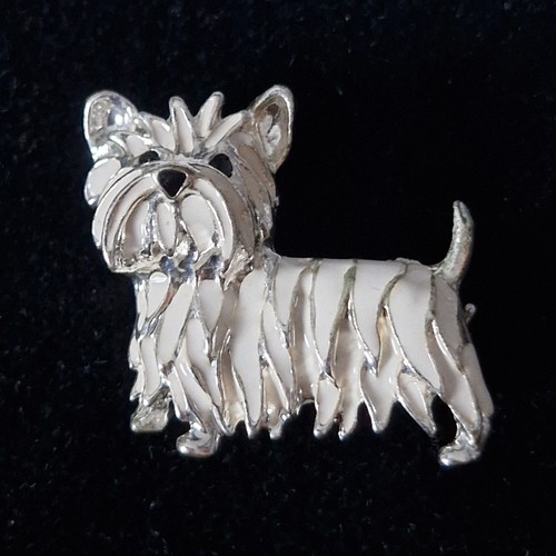 Vintage pretty white enamelled - vintage,