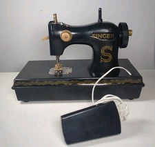Singer Toy Sewing Machine -