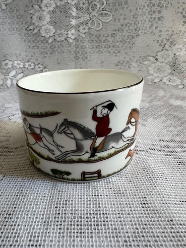 Wedgwood hunting scene - hunting, open