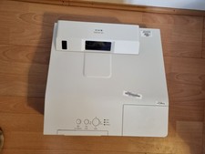 Hitachi CP-AX2504 Short Throw