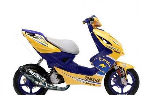 Yamaha aerox mbk - yamaha, yellow