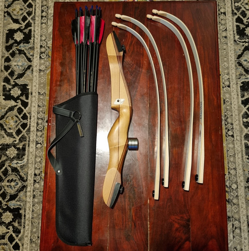 Left handed field archery set - field,