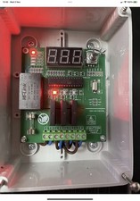 Traffic Light Sequencer Unit With Outdoor Watertight Box