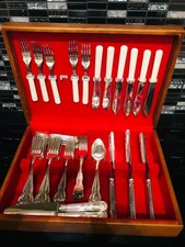 CANTEEN OF ASSORTED EPNS