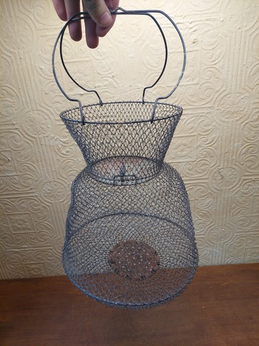 Vintage french fishing keep - vintage,