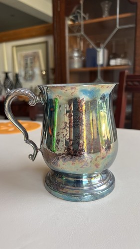 Vintage antique metal - or,