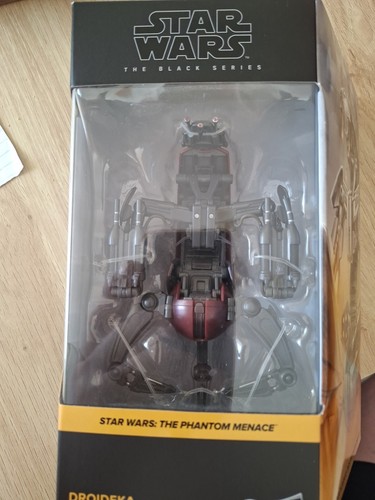 Star wars the black series - star,