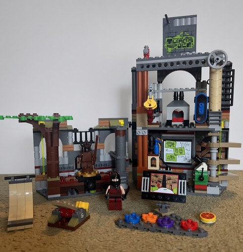 Lego retired set teenage - lego,
