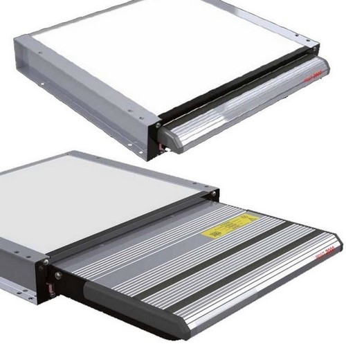 Electric single step - step, sliding