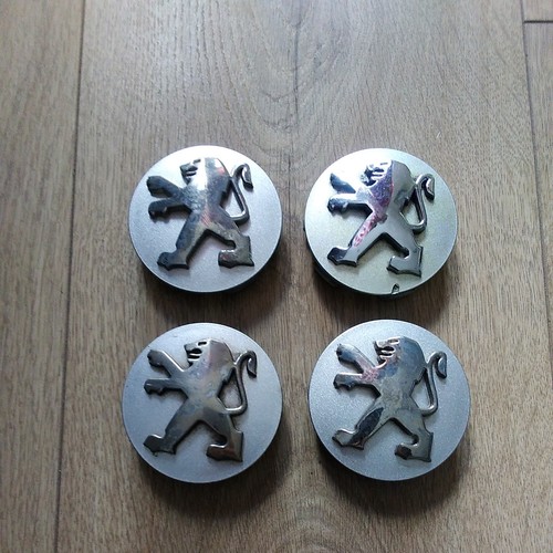 Genuine peugeot alloy - 4, x