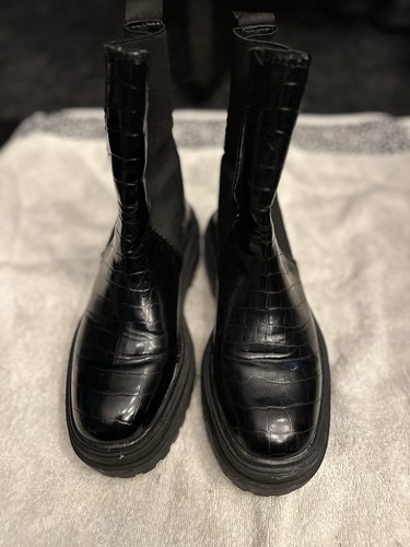Zara size black croc chelsea - zara,