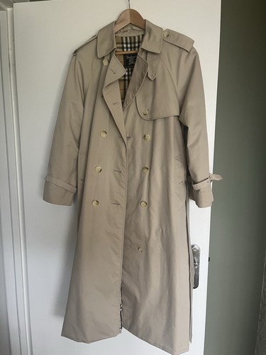 Vintage burberrys trench coat - vintage,