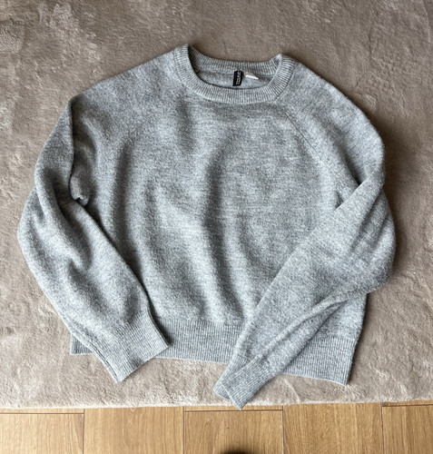 Divided grey wool knit - grey,