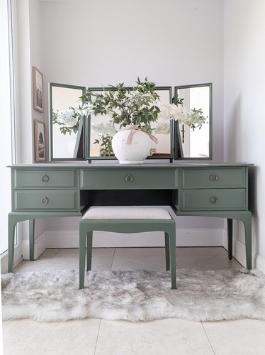 Sage green stag minstrel - sage,
